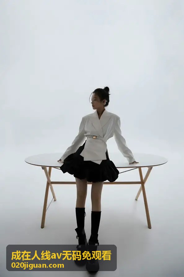 成在人线av无码免观看 - 深夜食堂的诱惑：高清镜头下的美食与情感